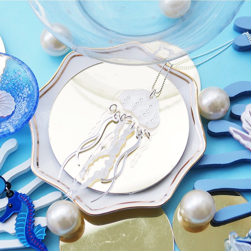 Jelly Fish Pendant - Chokers - Acrylic 