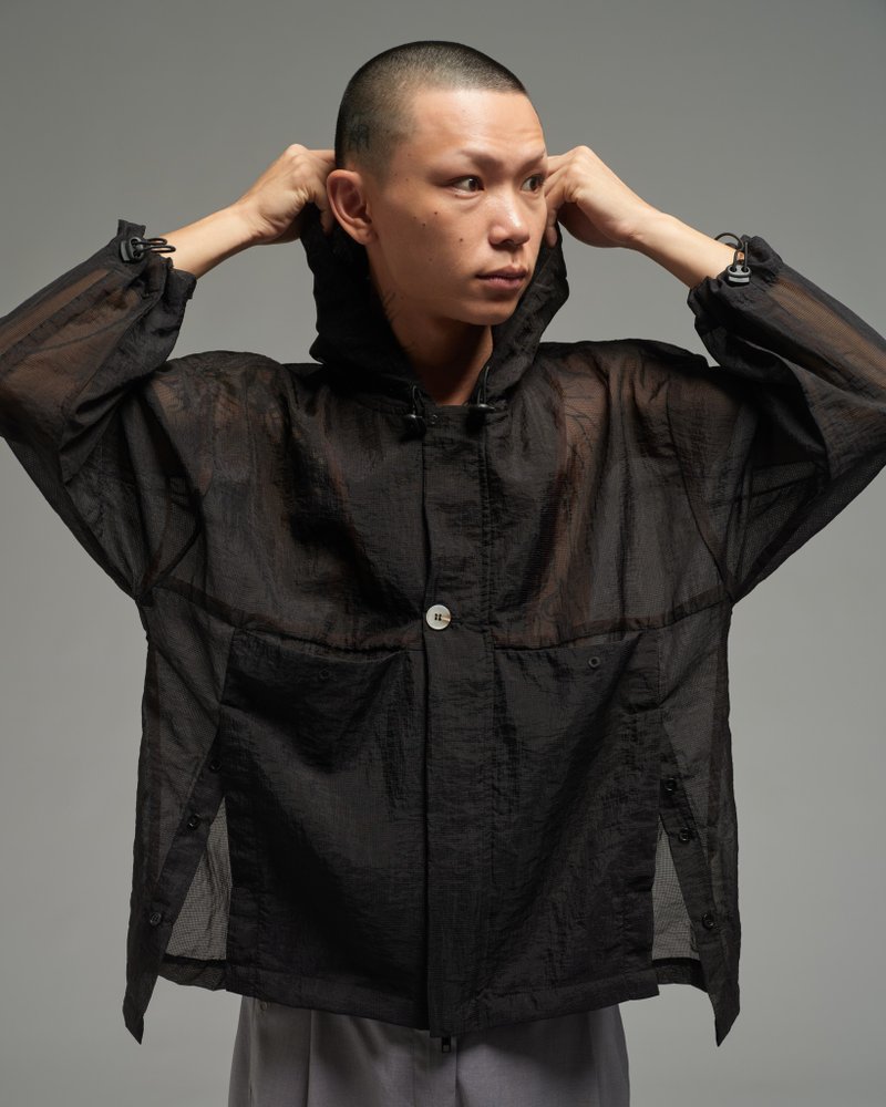 Unisex: The Hooded Jacket (Black) - 男夾克/外套 - 尼龍 黑色