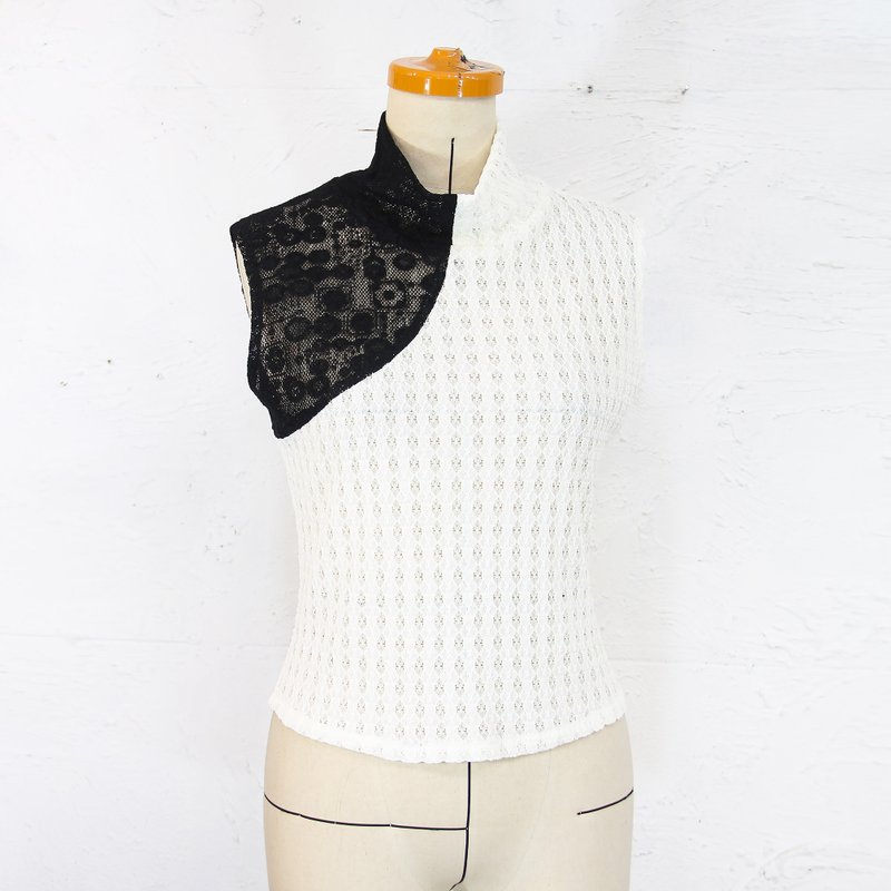 Aman No.72 Half Armor Tai Chi Elastic Sleeveless Lace Translucent Top Black and White Pop Style Stitching Pattern - เสื้อกั๊กผู้หญิง - วัสดุอื่นๆ 