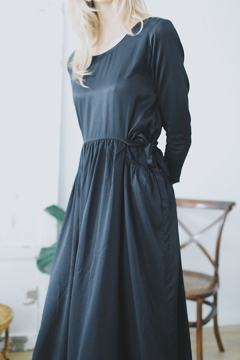 Dress three acetate silk textured bow nine-point sleeves slim little black dress syd and ling - ชุดเดรส - ไฟเบอร์อื่นๆ สีดำ