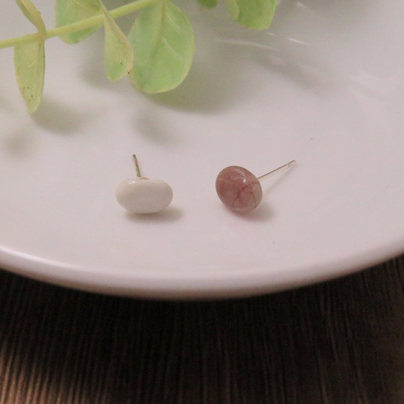 Gemstone series/ A pair of Morandi color natural agate earrings (white and red)/ 925 Silver - ต่างหู - โลหะ สีเงิน