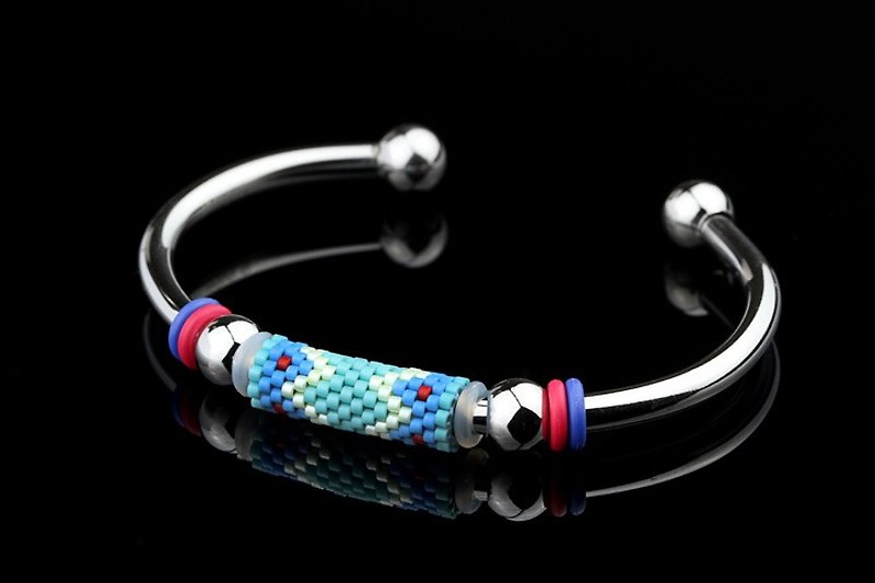 Aiko Bead with 4mm Stainless Steel Bangle - Bracelets - Other Metals Multicolor