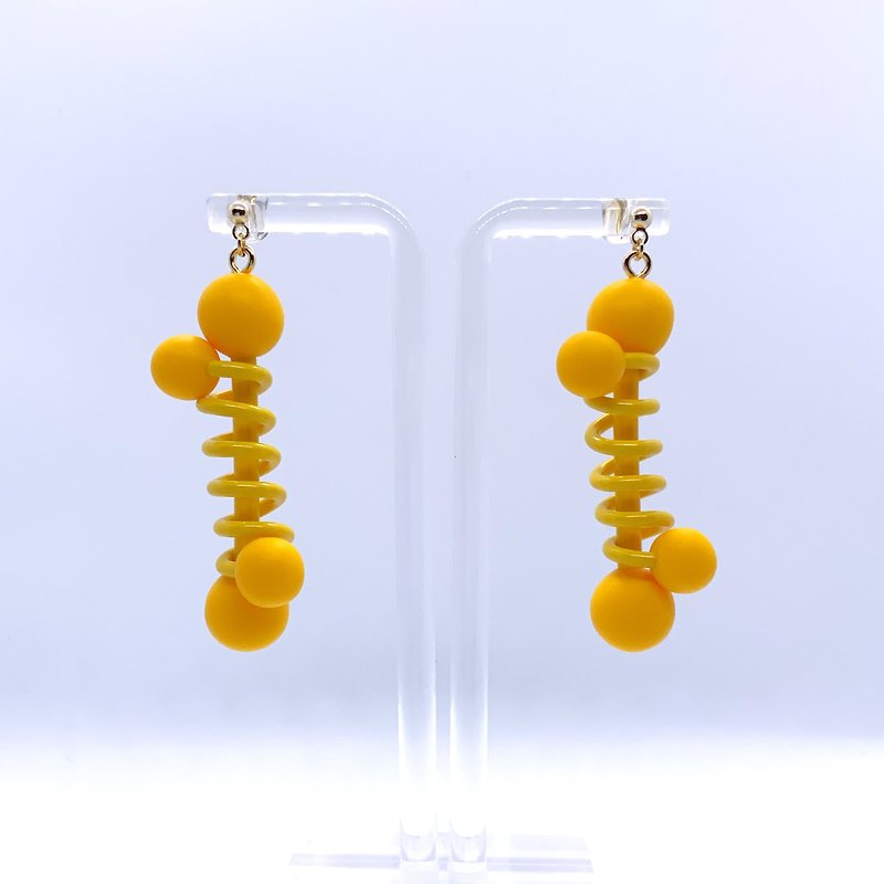 spiral yellow Clip-On - Earrings & Clip-ons - Clay Yellow