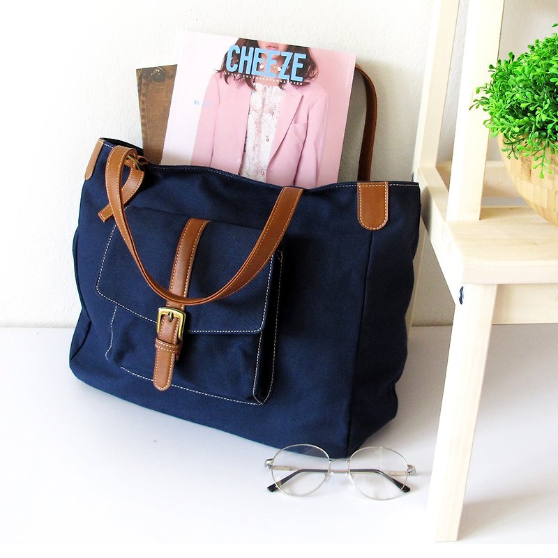 ิboom tote - navy blue - กระเป๋าคลัทช์ - ผ้าฝ้าย/ผ้าลินิน สีน้ำเงิน