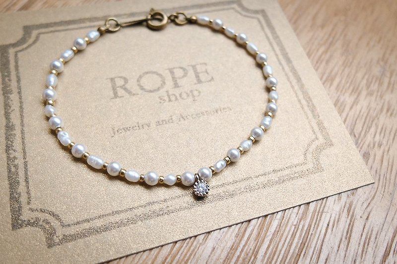 ROPEshop's [White Waltz] bracelet. - สร้อยข้อมือ - โลหะ ขาว