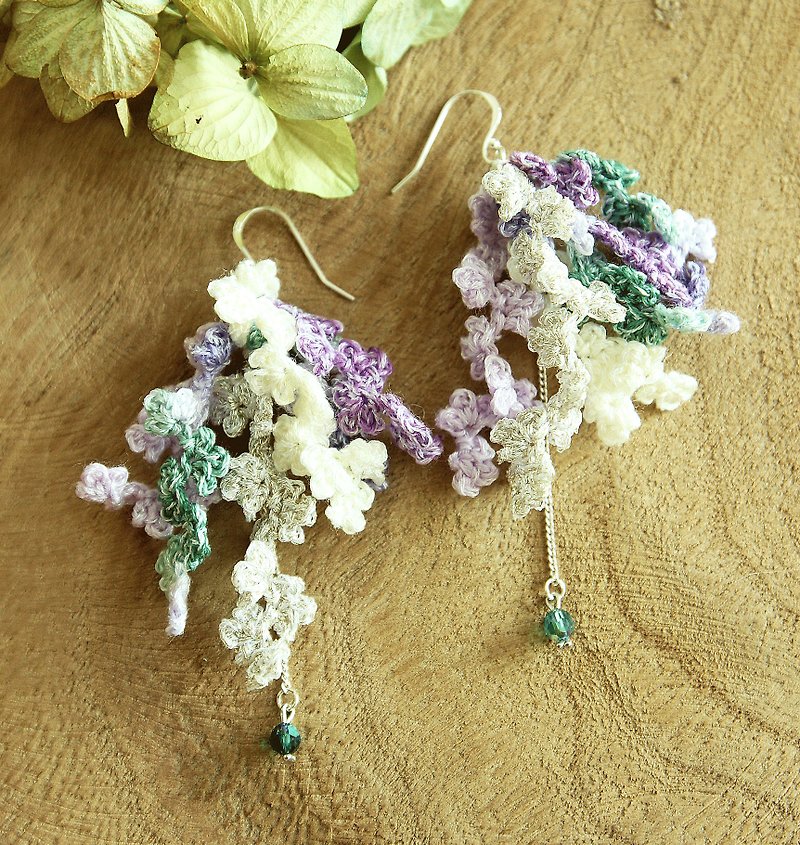Purple&Green Piecemeal Flowers Earring HandCrocheted SV925 Valentine's - Earrings & Clip-ons - Cotton & Hemp Purple