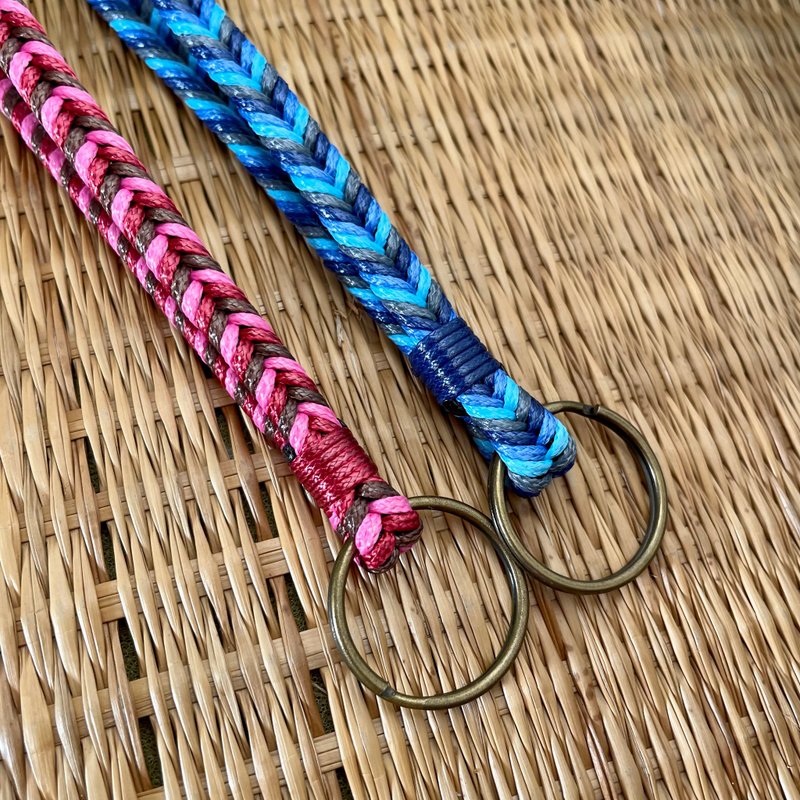 Exclusive accessories for couples, customized keychains, quick shipping, exclusive color matching - Keychains - Other Man-Made Fibers 