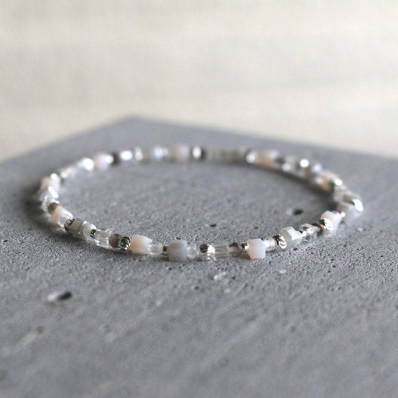 Bracelet obsidian white crystal natural stone - under the rose - - Bracelets - Gemstone Gray
