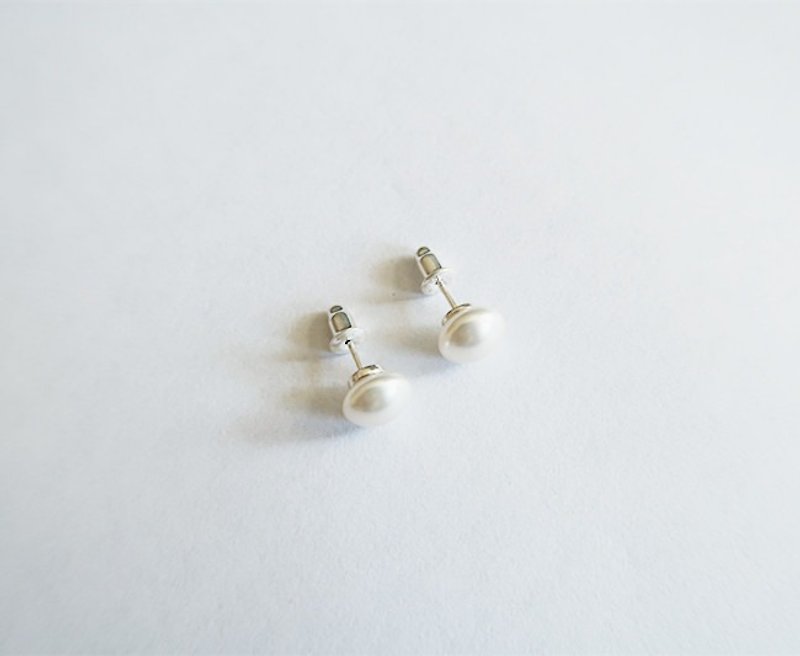 Egg-shaped Pearl Earrings Sterling Silver - Earrings & Clip-ons - Sterling Silver White