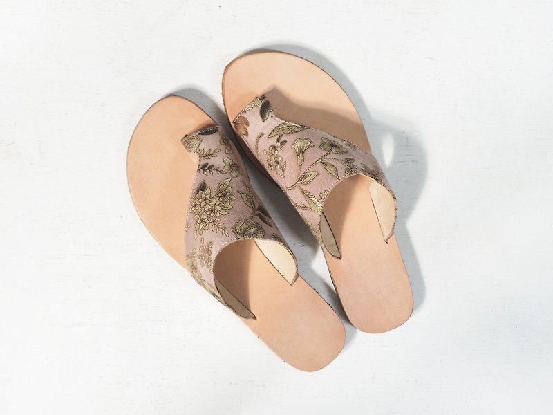 愛花涼鞋sandals-春分 - 拖鞋 - 其他材質 粉紅色