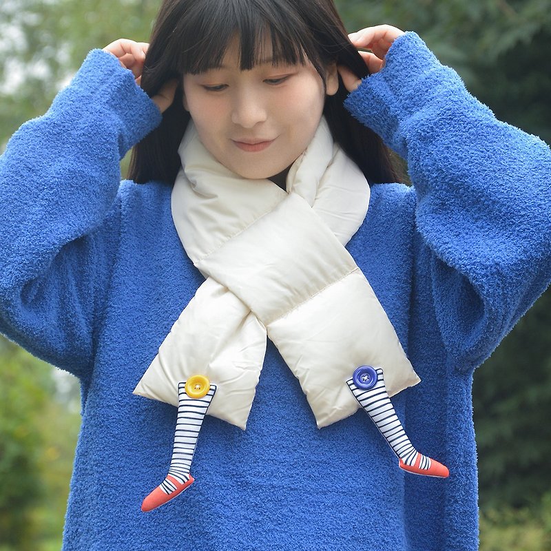 Childlike and funny little foot scarf, windproof and warm down cotton scarf - ผ้าพันคอถัก - เส้นใยสังเคราะห์ ขาว