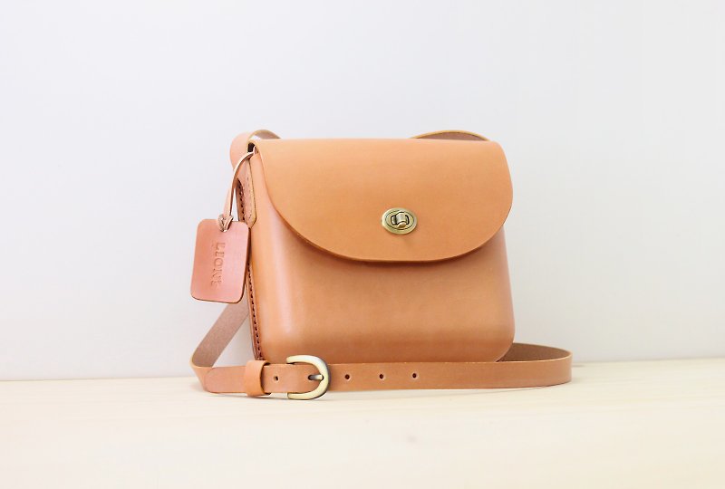 LION's Handmade Leather-- Shoulder Bag (Tan) - Clutch Bags - Genuine Leather Orange