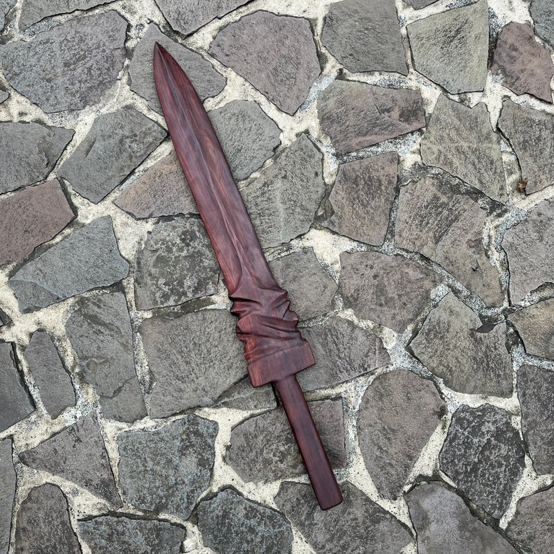 I sell swords, demon swords, Zhongwang handmade wooden knives, artistic wooden swords, Belizean rosewood demon knives - Items for Display - Wood Purple