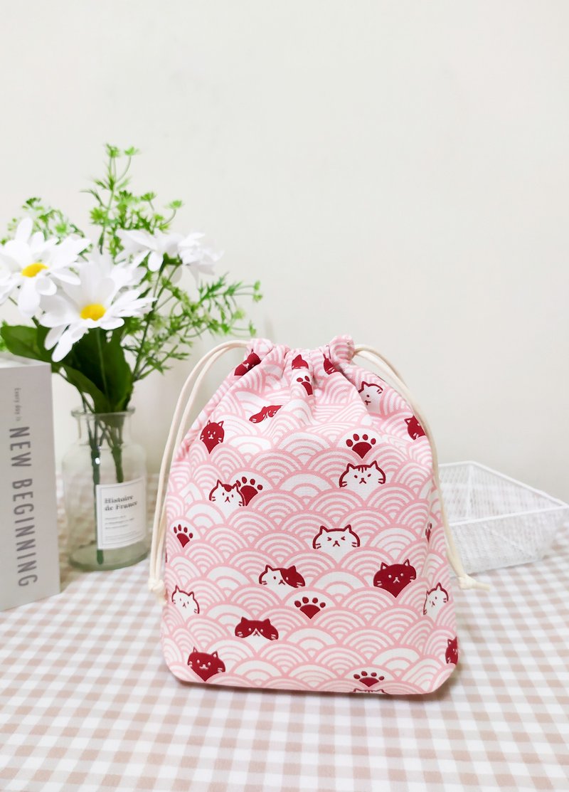 Jifu series three-dimensional drawstring bag/travel storage bag/universal dust bag/corrugated cat style - กระเป๋าหูรูด - ผ้าฝ้าย/ผ้าลินิน สึชมพู