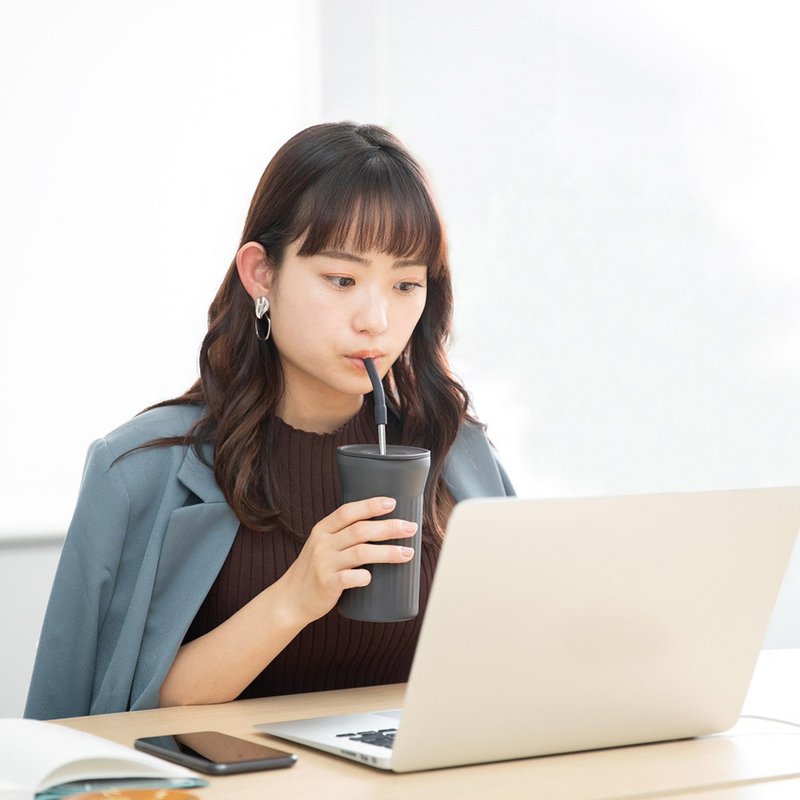 【孔雀Peacock】450ML 不鏽鋼保冷杯/保溫杯 時尚休閒-炭灰色 - 保溫瓶/保溫杯 - 不鏽鋼 灰色