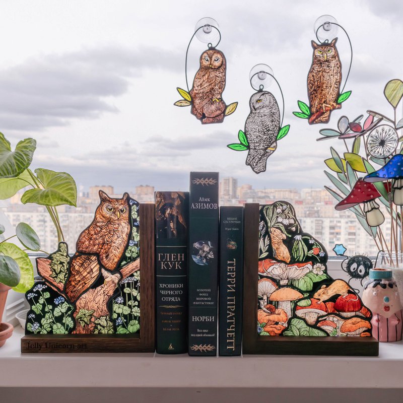 Stained glass bookends with mushrooms and owl, Home decor with fungi - 壁貼/牆壁裝飾 - 玻璃 多色
