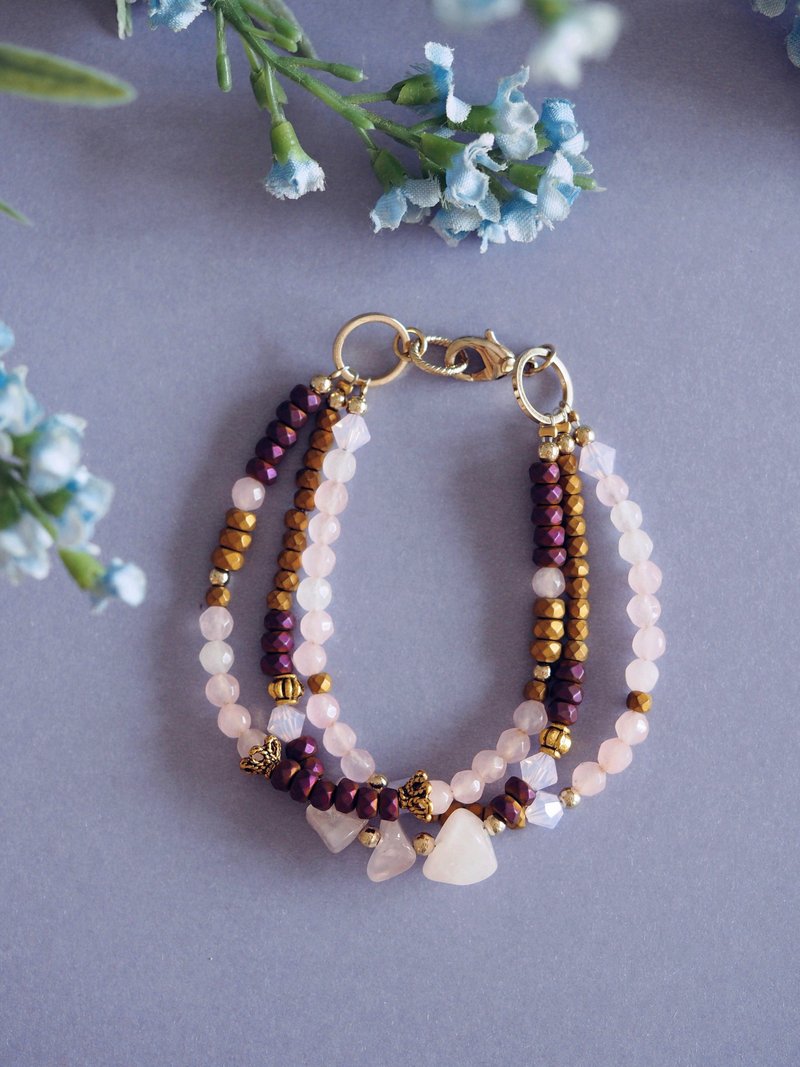 Rose quartz bracelet/ Romantic pink crystal bracelet gift for her - 手鍊/手環 - 寶石 粉紅色