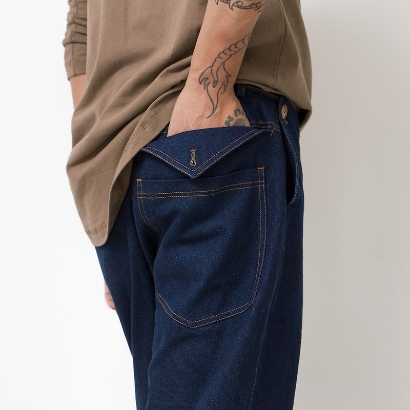 Retro casual multi-pocket loose overalls distressed denim tapered pants - Men's Pants - Cotton & Hemp 