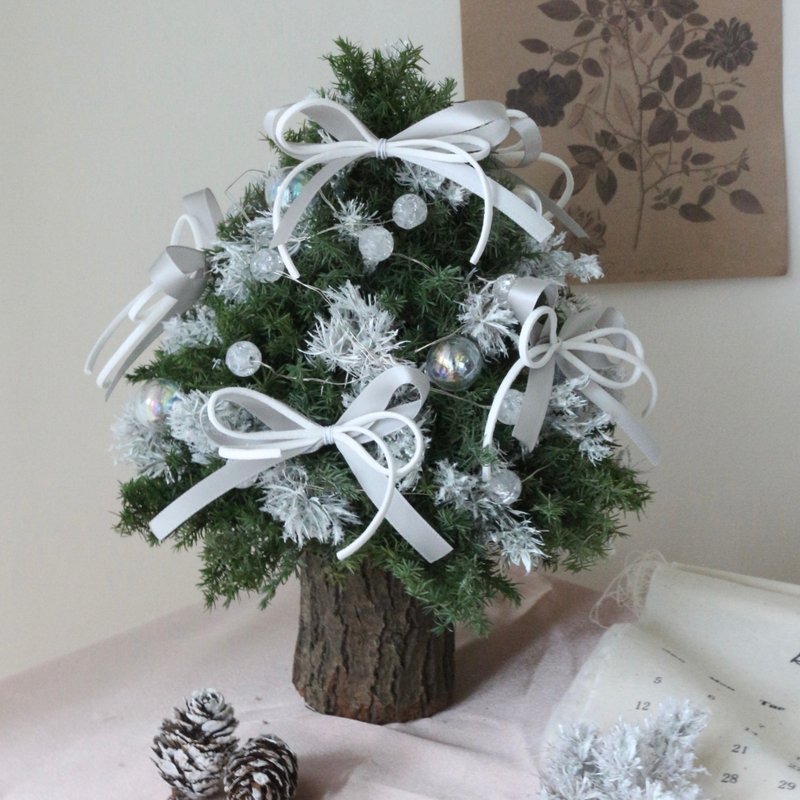 [Christmas Flower Gift] Christmas Tree Everlasting Christmas Tree Christmas Gift Exchange Gift Everlasting Potted Flower - Dried Flowers & Bouquets - Plants & Flowers Silver