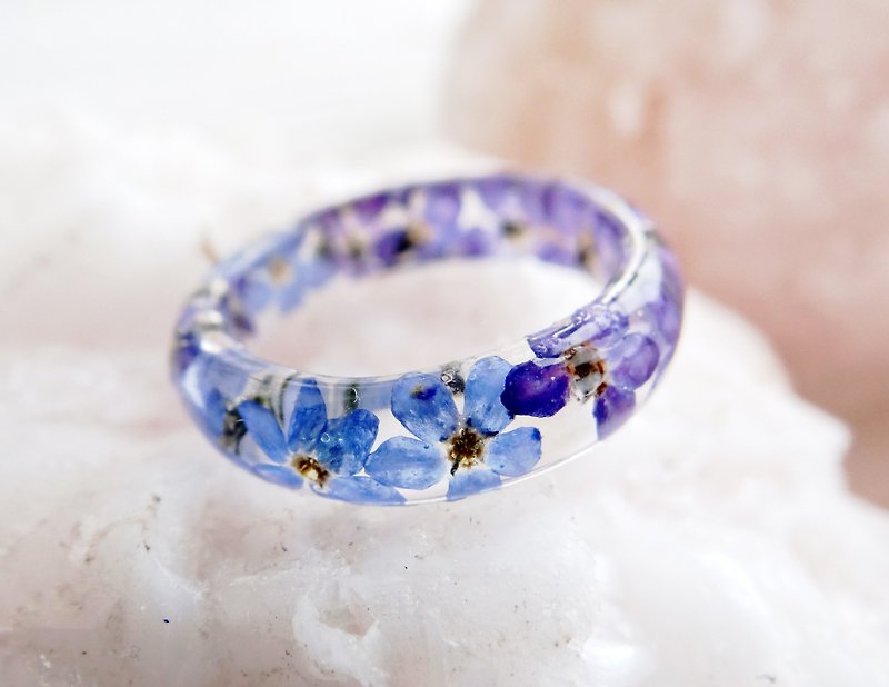 Forget me not resin ring Real flower jewelry Statement rings Floral Stackable - General Rings - Plants & Flowers Transparent