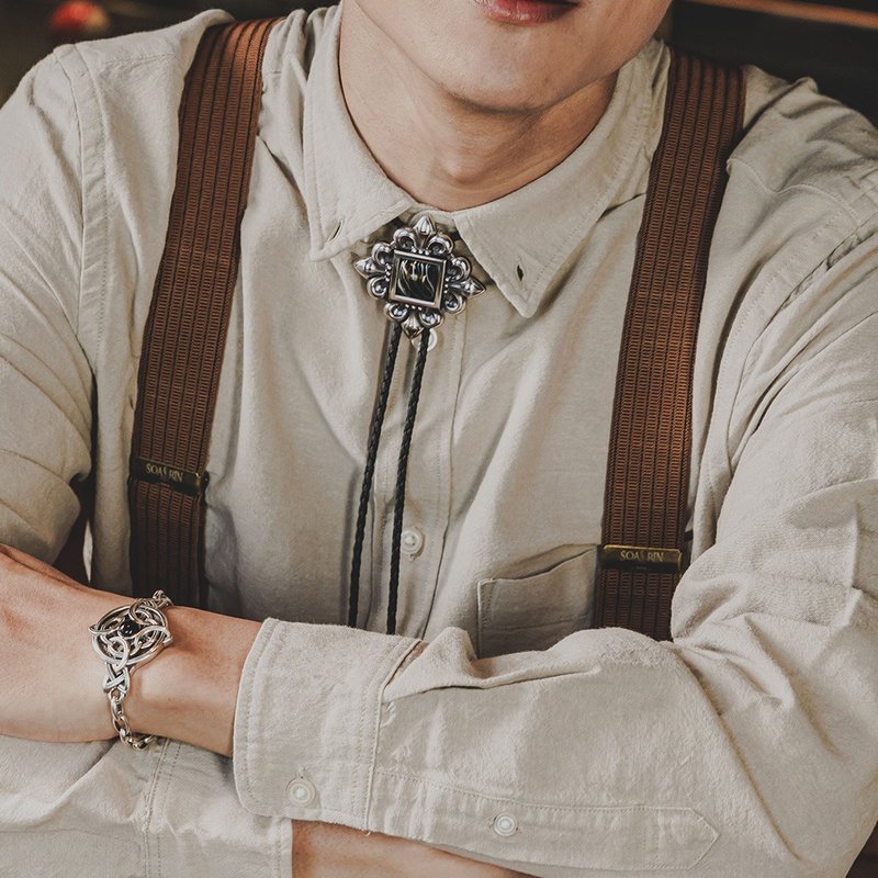 紳士鳶尾花 保羅領帶 Bolo Tie 皮革項鍊 皮繩領帶 長項鍊 - 領帶/領帶夾 - 人造皮革 銀色