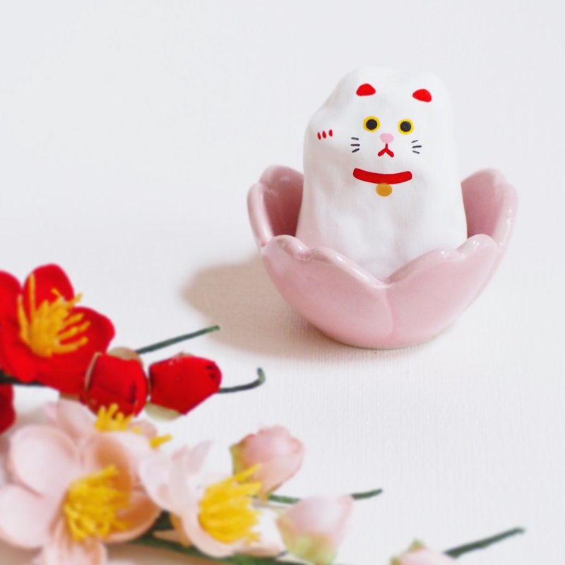 Papier-mache beckoning cat right hand - Items for Display - Paper White