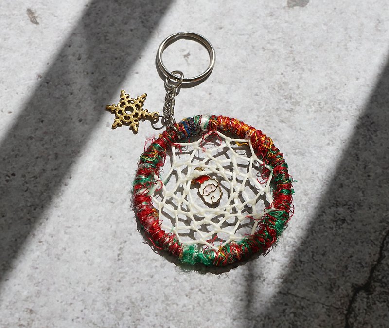 手工紗麗絲捕夢網鑰匙圈 | Santa - 鑰匙圈/鑰匙包 - 絲．絹 紅色