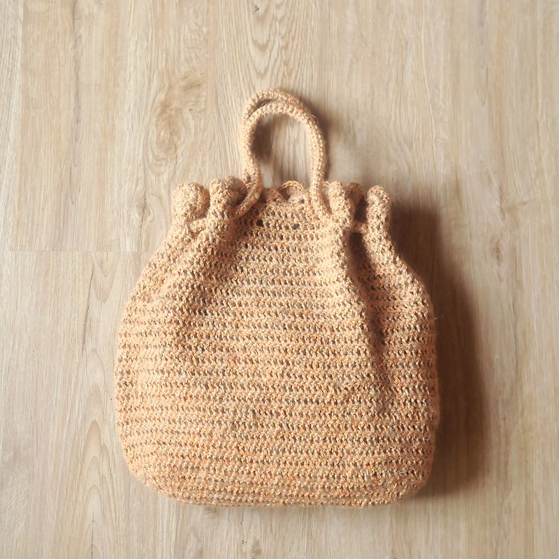 Apricot protein cake handbag / two-color Linen rope braided cotton rope / - กระเป๋าถือ - ผ้าฝ้าย/ผ้าลินิน 