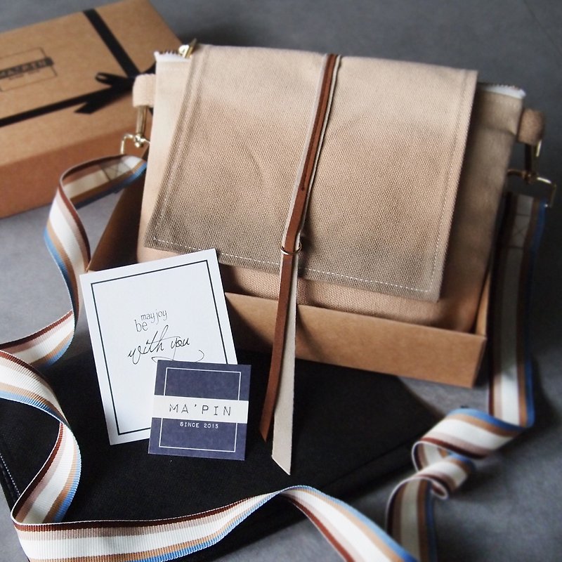 Side back cross-body pouch - dark brown x khaki hand-dyed canvas bag - กระเป๋าแมสเซนเจอร์ - ผ้าฝ้าย/ผ้าลินิน สีกากี