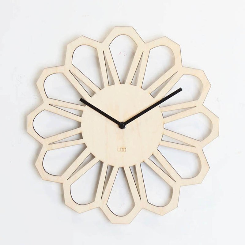 LOO木製ミュート壁時計| 70年代のレトロな花 - 時計 - 木製 