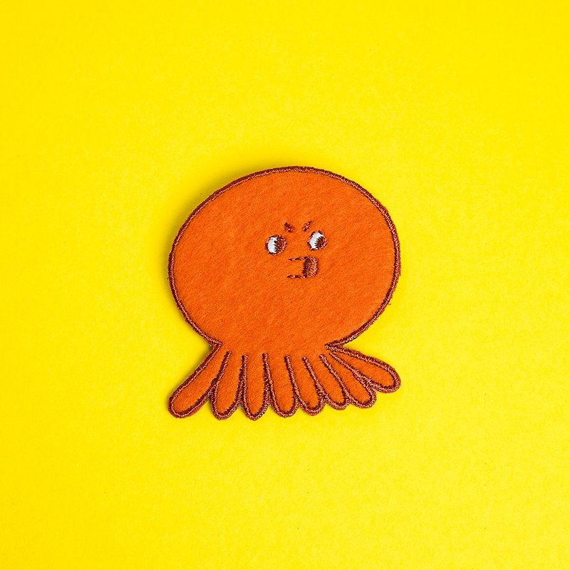 Embroidered Brooch / Octopus - เข็มกลัด - งานปัก สีส้ม