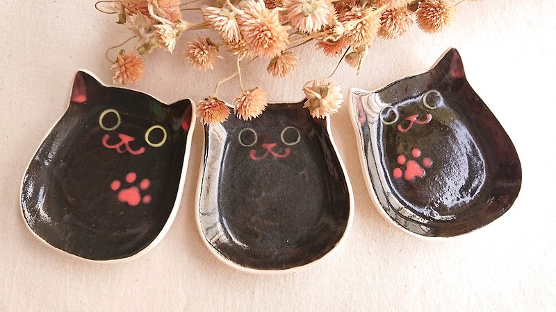 Hey! Bird Friends! Mini Egg Cat Shaped Dish-Black Cat - จานเล็ก - เครื่องลายคราม สีดำ