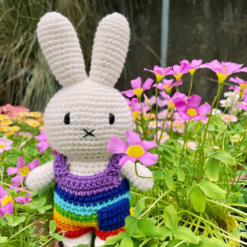 Just Dutch | Miffy handmade and her bright rainbow overall - ตุ๊กตา - ผ้าฝ้าย/ผ้าลินิน หลากหลายสี