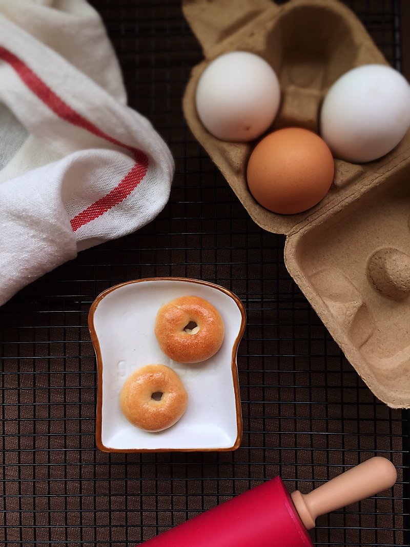 袖珍麵包磁鐵 – 貝果 – 甜甜圈 - 磁石貼/磁鐵 - 新鮮食材 咖啡色