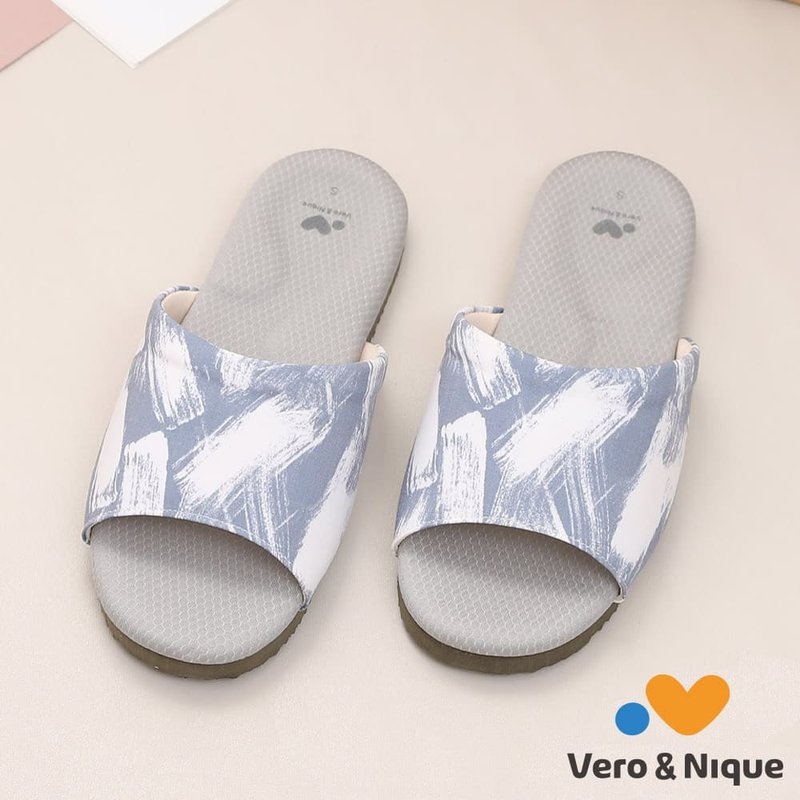 [Veronica] Warm and pressure-relieving green graphene indoor slippers-blue - Indoor Slippers - Latex Blue