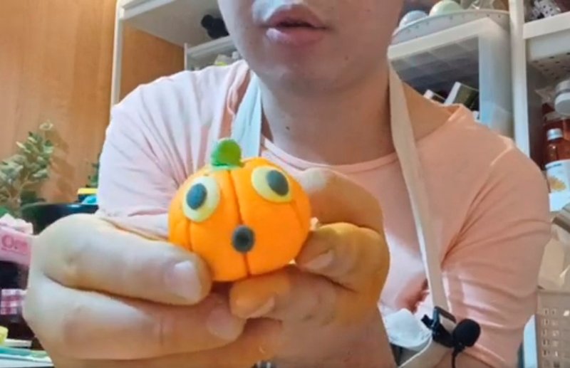 順記網上教室/萬聖節/南瓜造型黏土皂 - 線上教學/教學影片 - 其他材質 