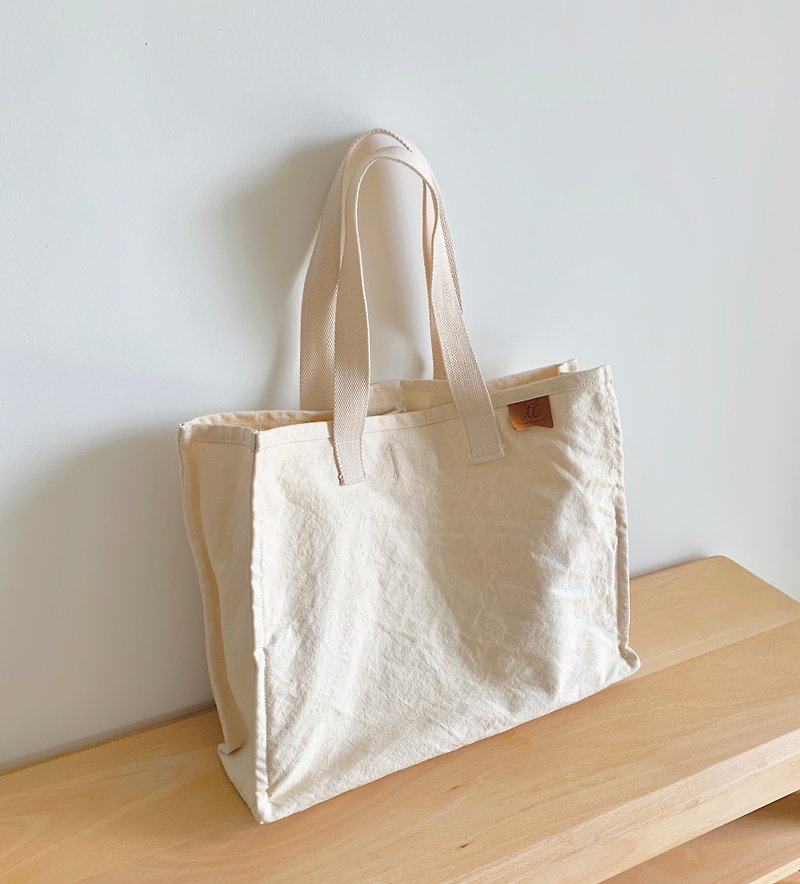 *Mingen Handiwork*Summer Japanese style small fresh beige canvas square bag BB19002 - Messenger Bags & Sling Bags - Cotton & Hemp White