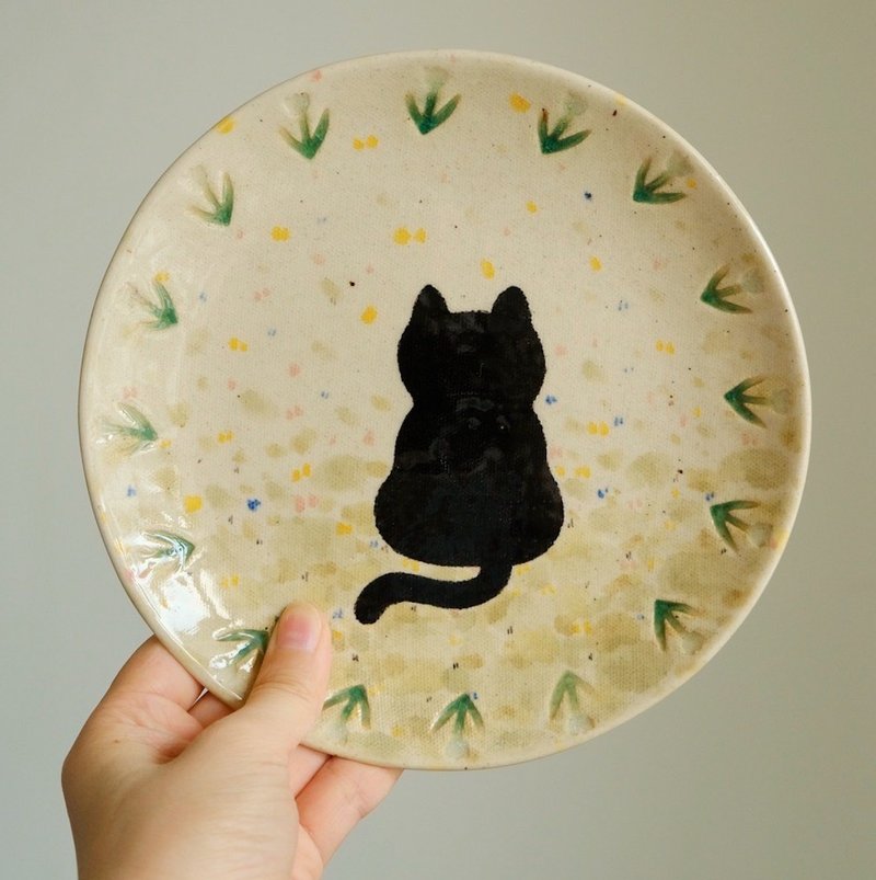 SAYONE Cat handmade plate - จานและถาด - เครื่องลายคราม 