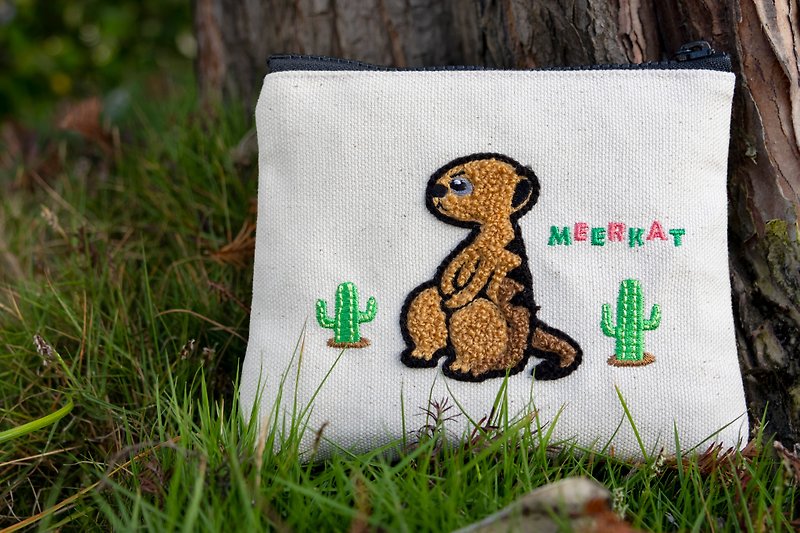 [Meerkat Coin Purse] Cactus Meerkat Cute Three-dimensional Embroidery Universal Coin Purse Gift Meerkat - กระเป๋าสตางค์ - งานปัก ขาว