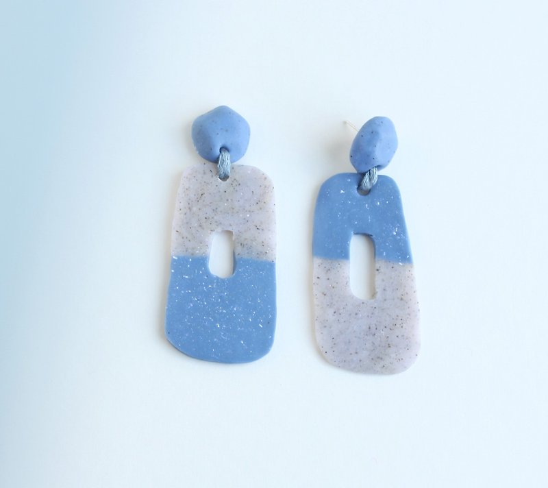 jiho 跳色軟陶耳環 飾品母親節 - 耳環/耳夾 - 其他材質 藍色