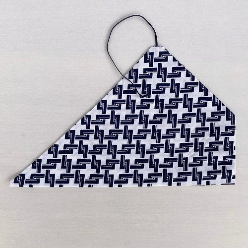 kawamura-sewing 【1点もの】浴衣地の箸袋・カトラリーホルダー -白に紺の菱形籠目模様