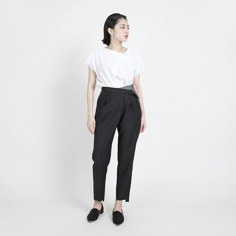 Worldly oblique trousers_8SF200_black - กางเกงขายาว - ผ้าฝ้าย/ผ้าลินิน สีดำ