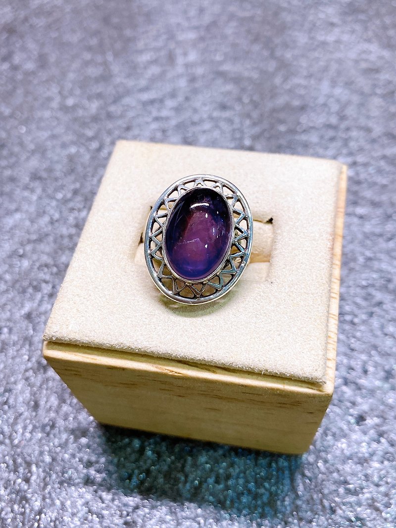 蛋面 天然紫水晶 戒指 尼泊爾 手工製 925純銀 - 戒指 - 水晶 紫色