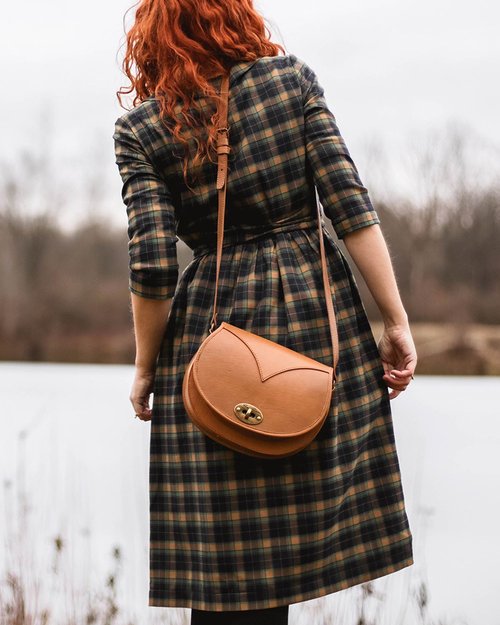 Beara Beara ショルダーバッグ 本革 MONOレザー手側BAG - ショップ Beara Beara ショルダーバッグ