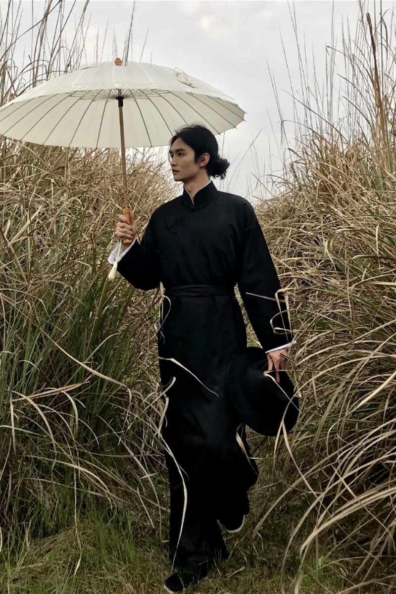 亂山昏 斜襟單排盤扣/民國新中式長衫長袍大褂/男女同款純色束腰 - 其他 - 棉．麻 黑色
