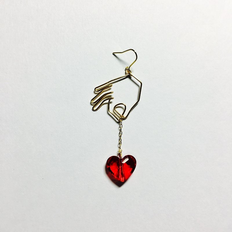 <For one ear> hanging heart (red) - Earrings & Clip-ons - Copper & Brass Multicolor