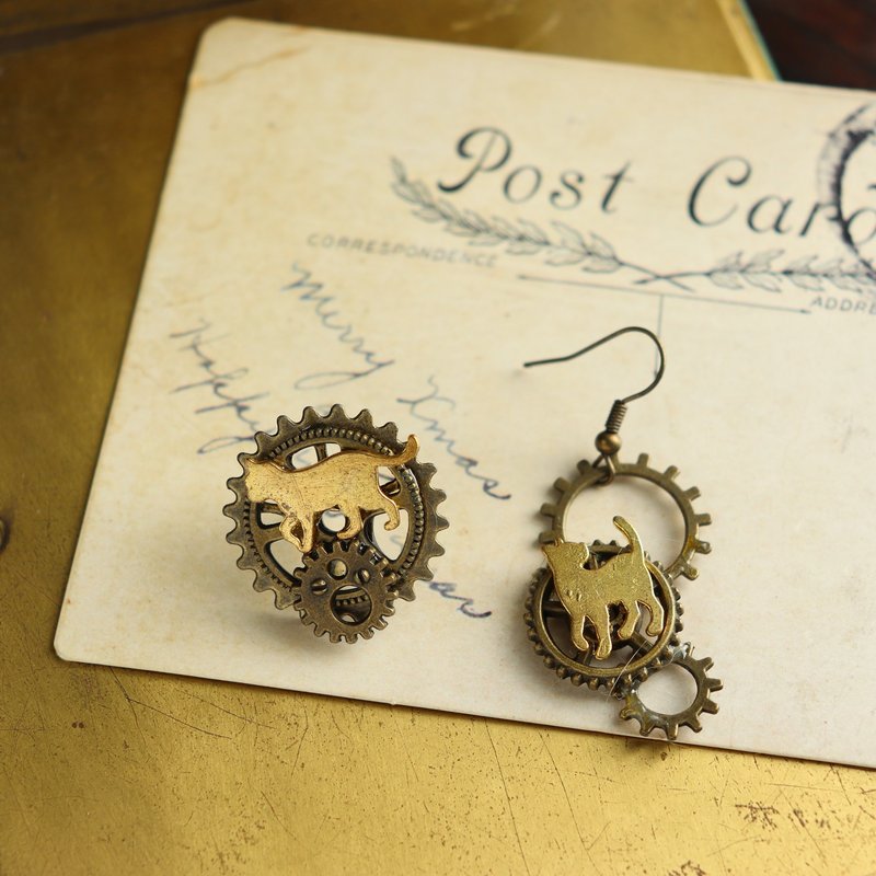 Cat Gear Steampunk Left and Right Asymmetric Earrings/ Clip-On - Earrings & Clip-ons - Other Metals 