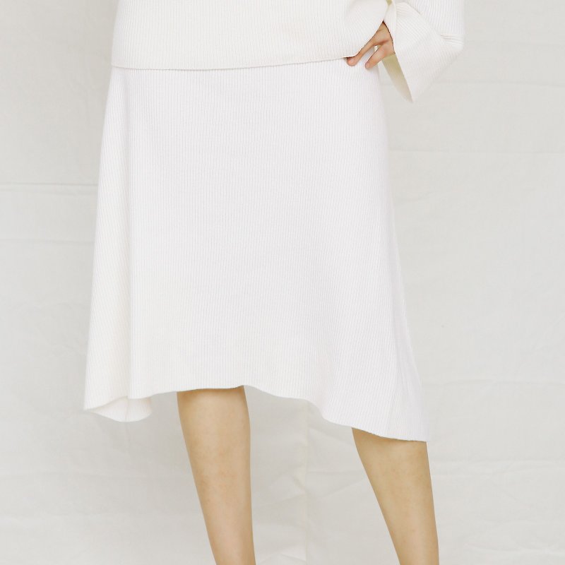KOOW / Far Far Asymmetric simple skirt for fall and winter wool cashmere pit knit skirt - กางเกงขายาว - ขนแกะ 