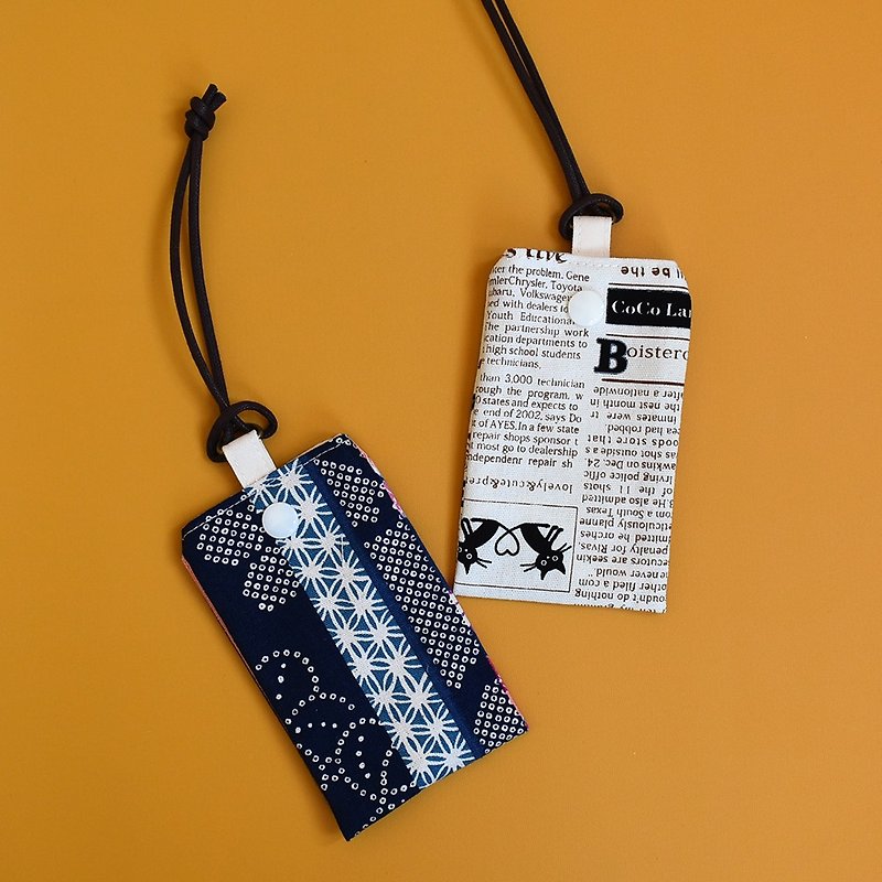 Simple Easy Card Bag/Card Holder - ที่ใส่บัตรคล้องคอ - ผ้าฝ้าย/ผ้าลินิน สีน้ำเงิน