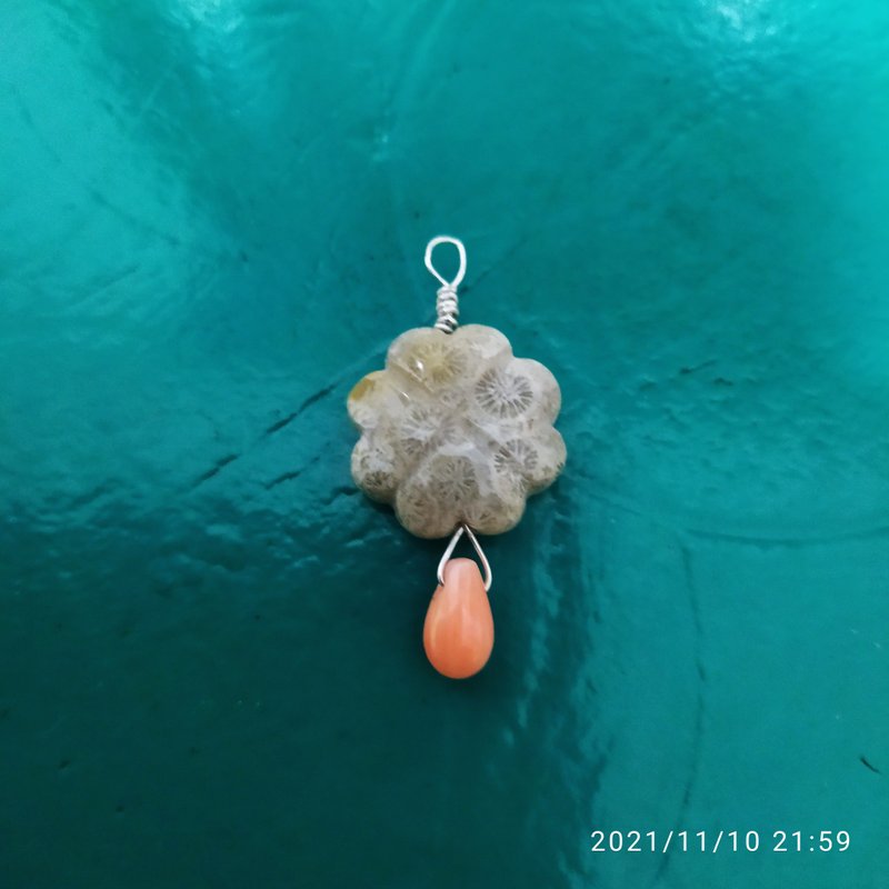 Coral fossil plus drop-shaped orange coral - สร้อยคอ - เครื่องประดับพลอย 